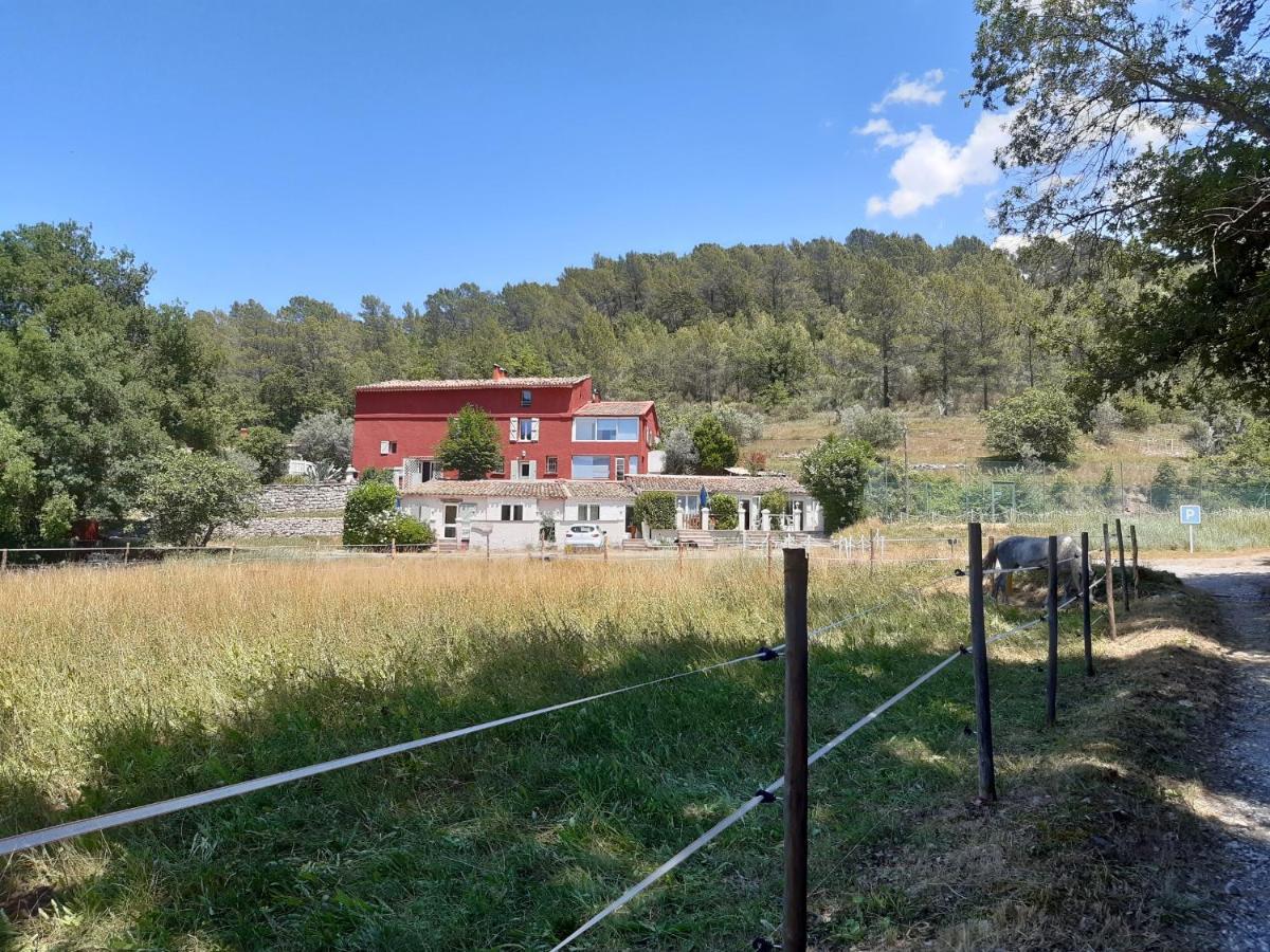 La Ferme De Manon Apartment Montferrat  Exterior photo
